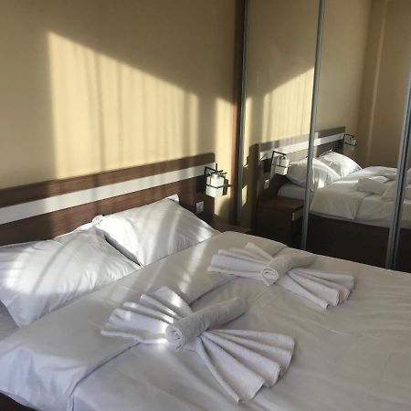 Constantin Lake View Apartment Köstence Dış mekan fotoğraf
