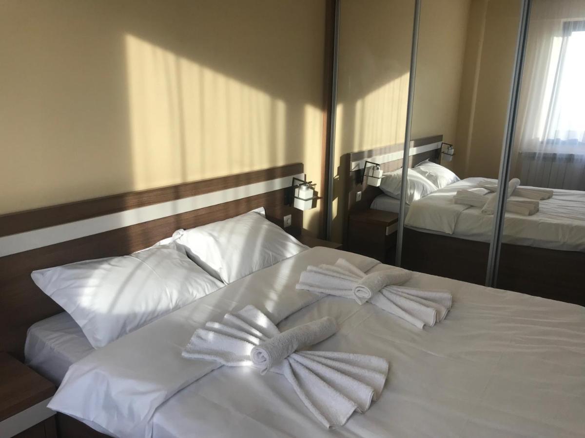 Constantin Lake View Apartment Köstence Dış mekan fotoğraf